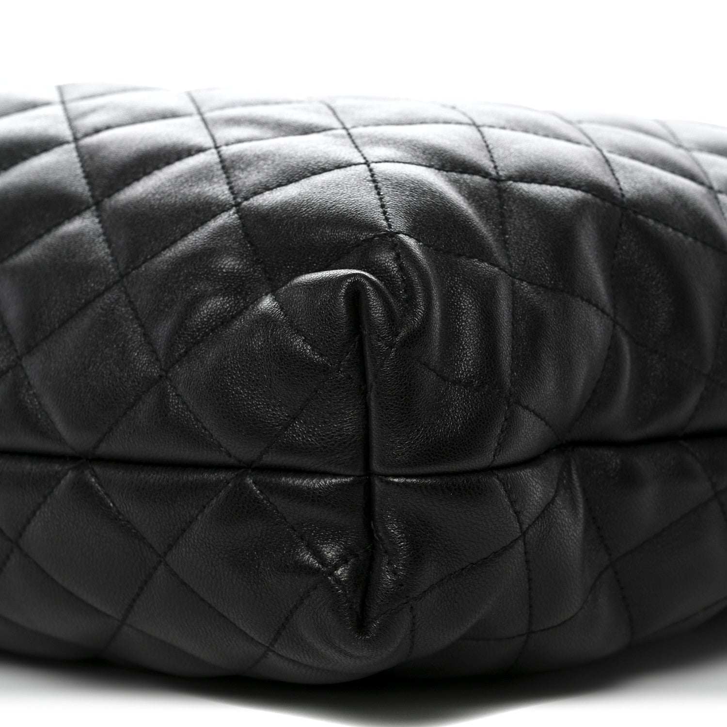 Saint Laurent Lambskin Quilted Maxi Icare Shopping Tote Black 11 of 11