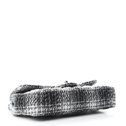 Chanel Tweed East West Flap Black White 4 of 9