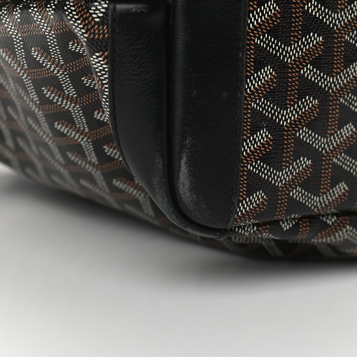 Goyard Goyardine Artois MM Black 9 of 11