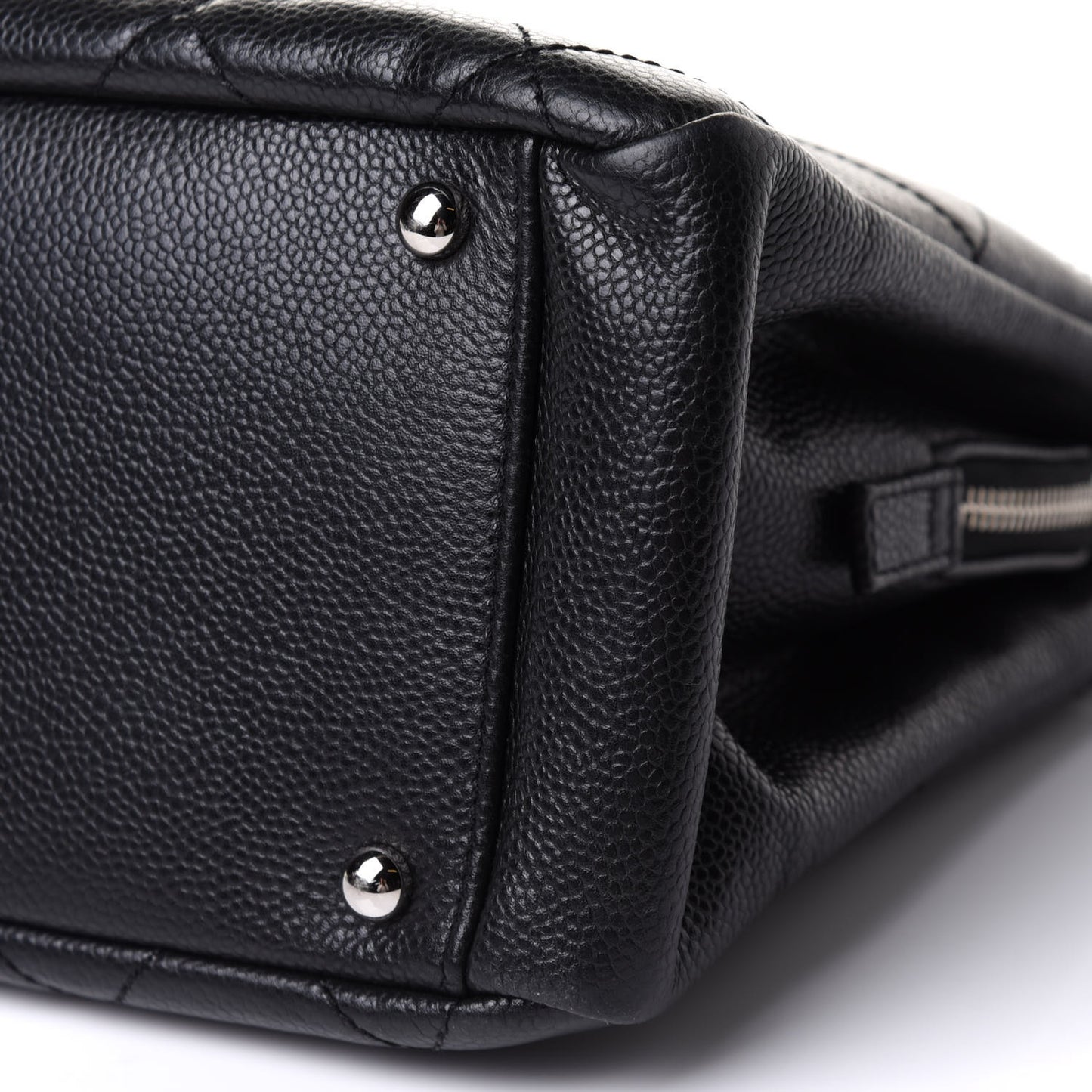 Caviar Quilted Timeless CC Soft Tote Black