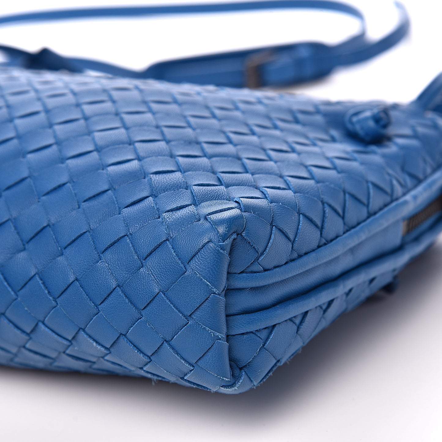 Nappa Intrecciato Nodini Crossbody Messenger Blue