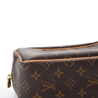 Louis Vuitton Monogram Toiletry Bag 25 8 of 11
