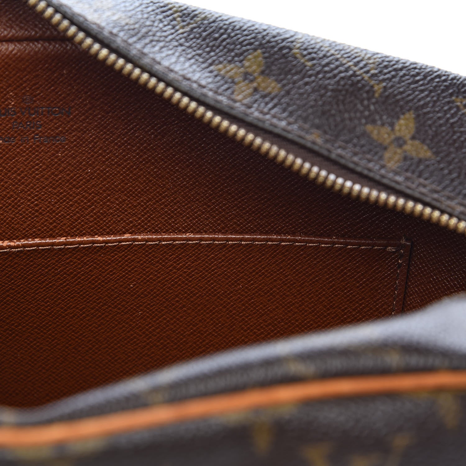 Louis Vuitton Monogram Cite MM 6 of 29