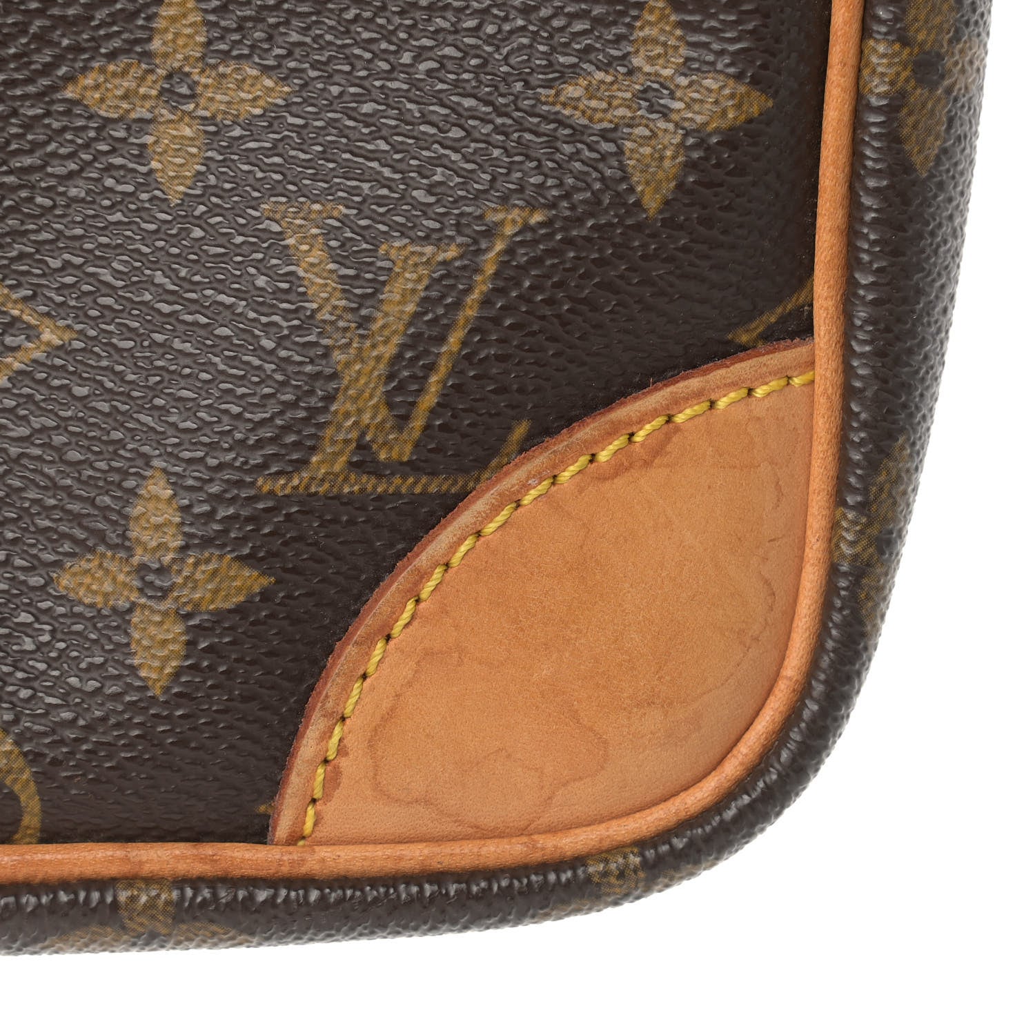 Louis Vuitton Monogram Danube 21 10 of 15