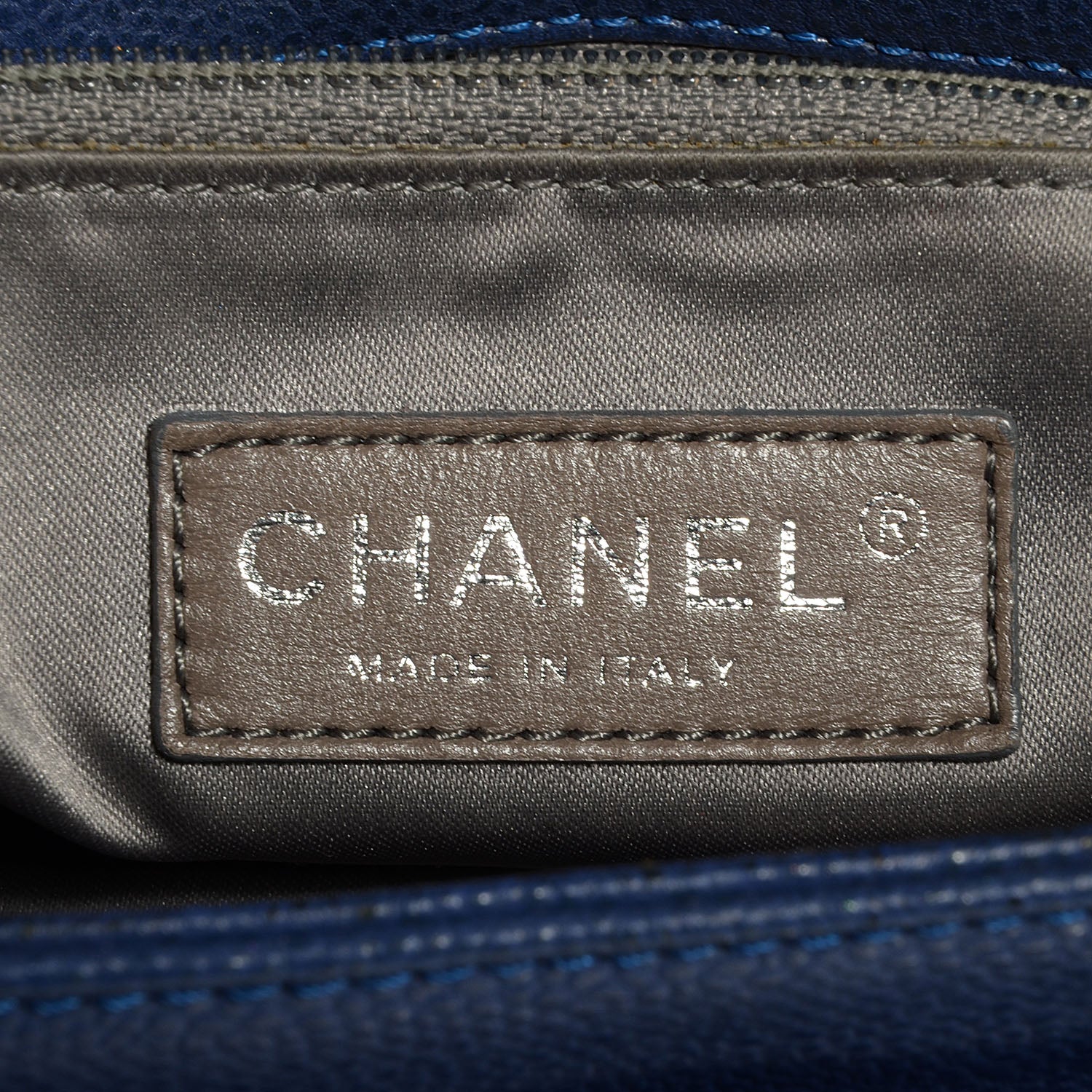 Chanel Glazed Caviar Flap Hobo Dark Blue 6 of 7