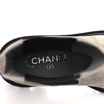 Chanel Suede Calfskin Grossgrain Cap Toe CC Ankle Boots 37.5 Light Grey Black 7 of 9