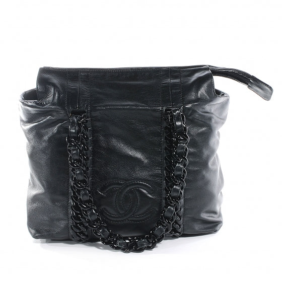 Leather Modern Chain Tote Black