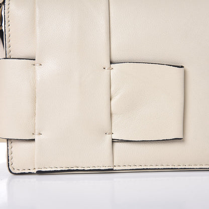 Valentino Garavani Nappa Clutch Ivorie 8 of 13