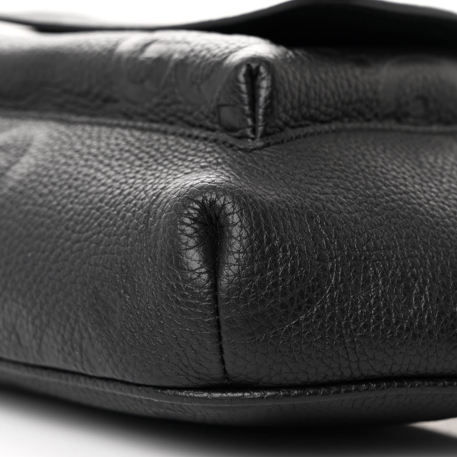 Gucci Calfskin GG Tennis Embossed Pocket Belt Bag Black 10 of 12