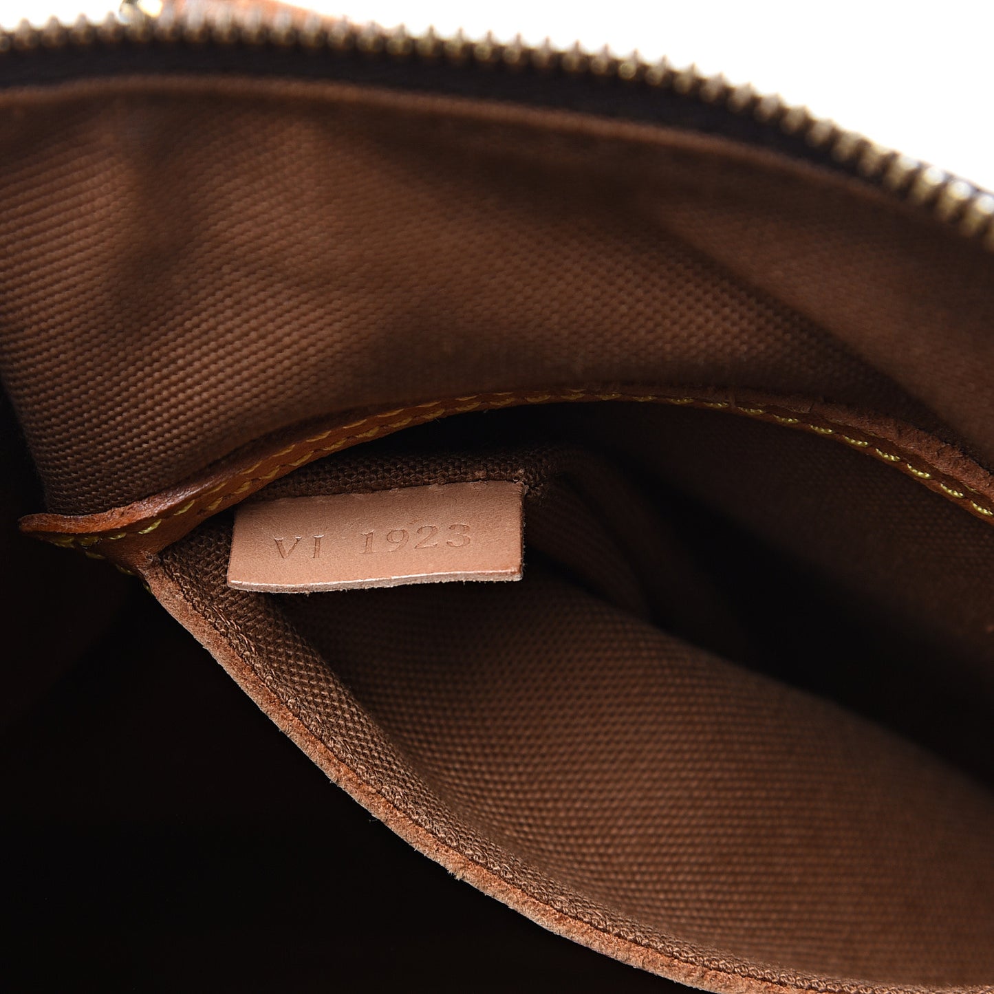 Monogram Alma PM
