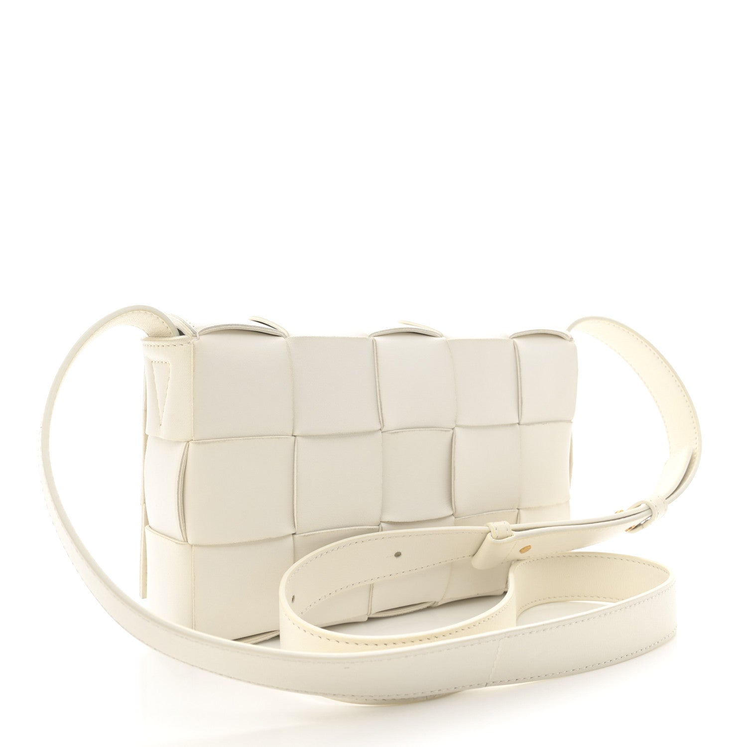 Bottega Veneta Lambskin Maxi Intrecciato Cassette Crossbody Bag White 3 of 11