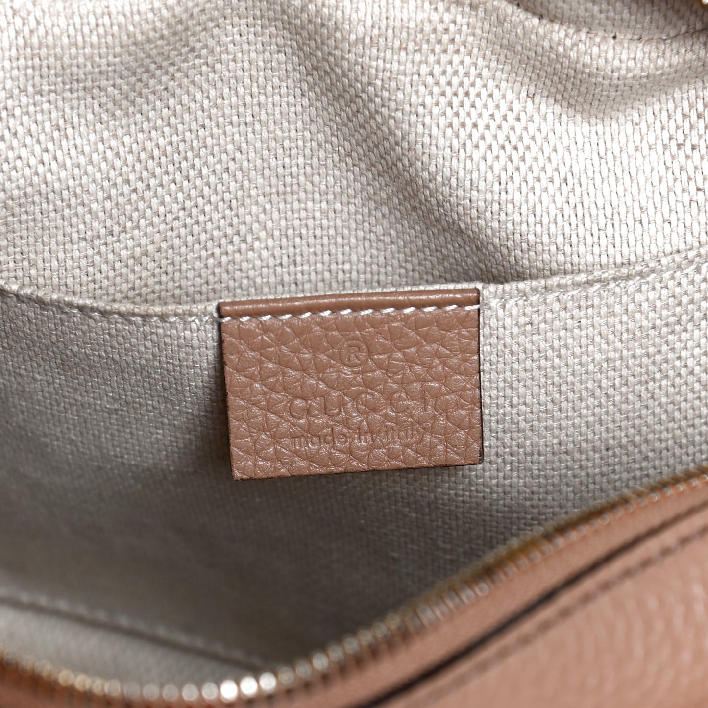 Pebbled Calfskin Small Soho Disco Bag Camelia