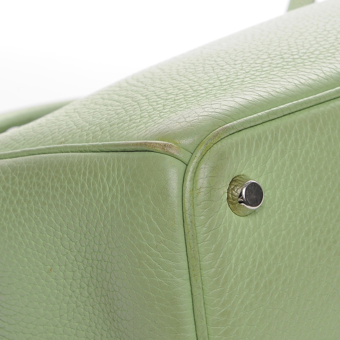 Bullcalf Medium Diorissimo Light Green
