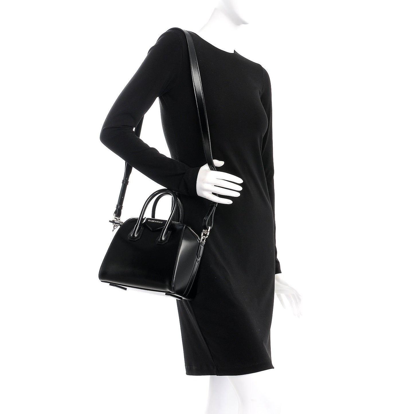 Shiny Lord Calfskin Mini Antigona Black