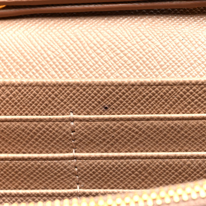 Prada Saffiano Metal Oro Chain Wallet Cammeo 11 of 12