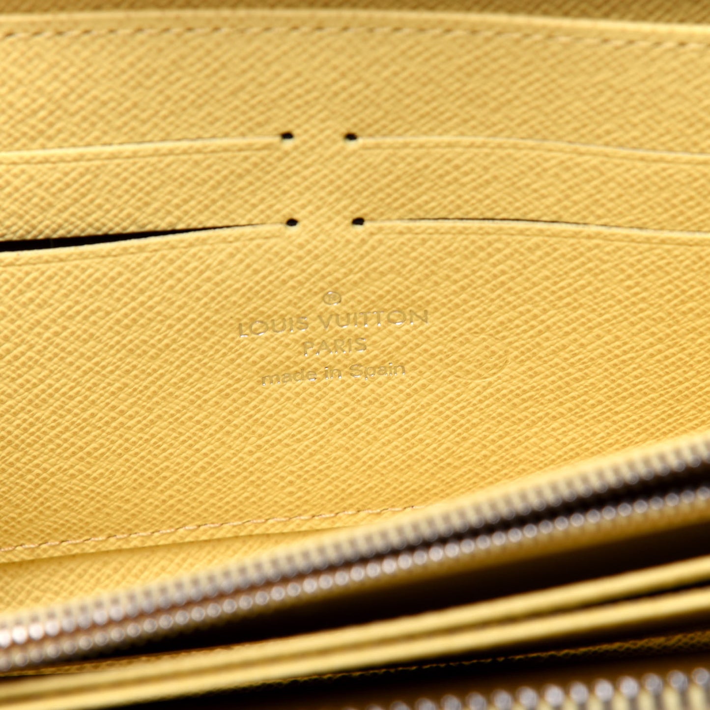 Epi Zippy Wallet Vanilla