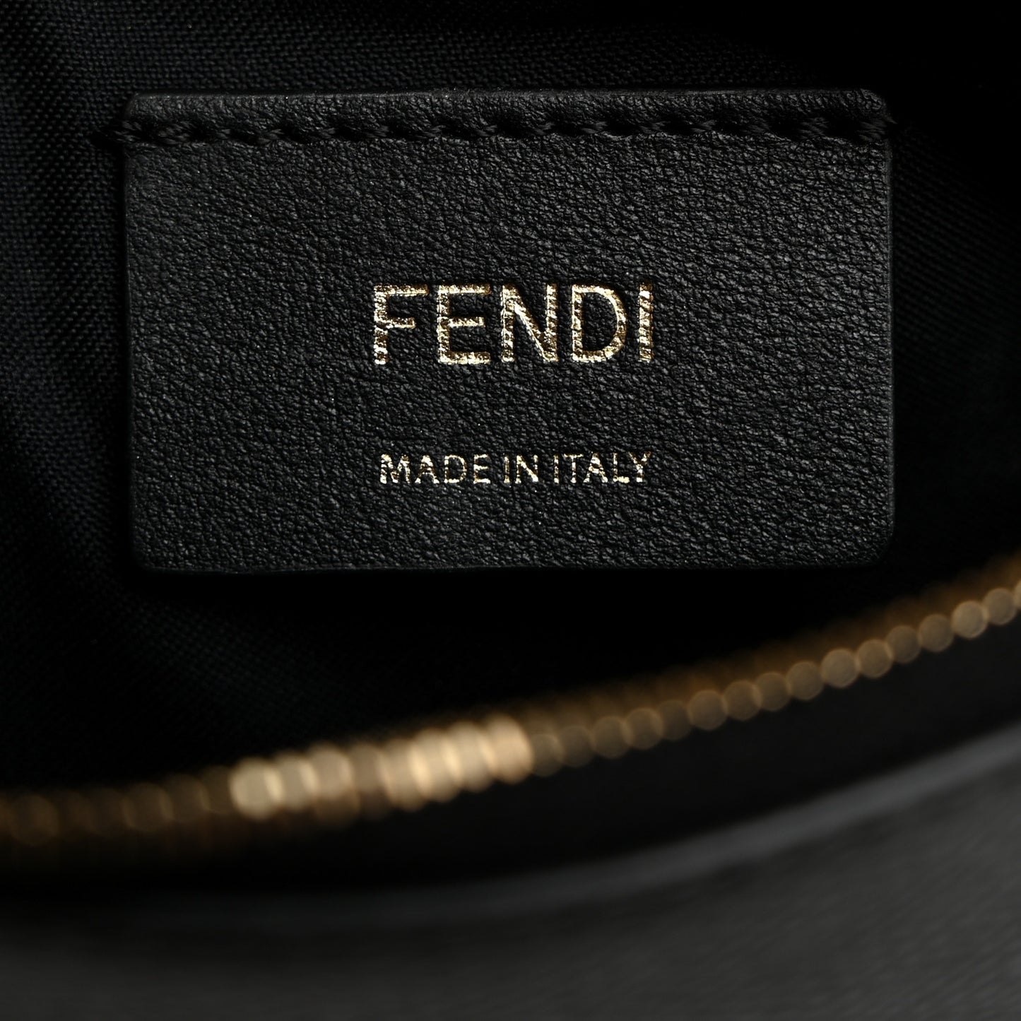 Vitello Cruise F is Fendi Medium Envelope Wallet on Chain Black