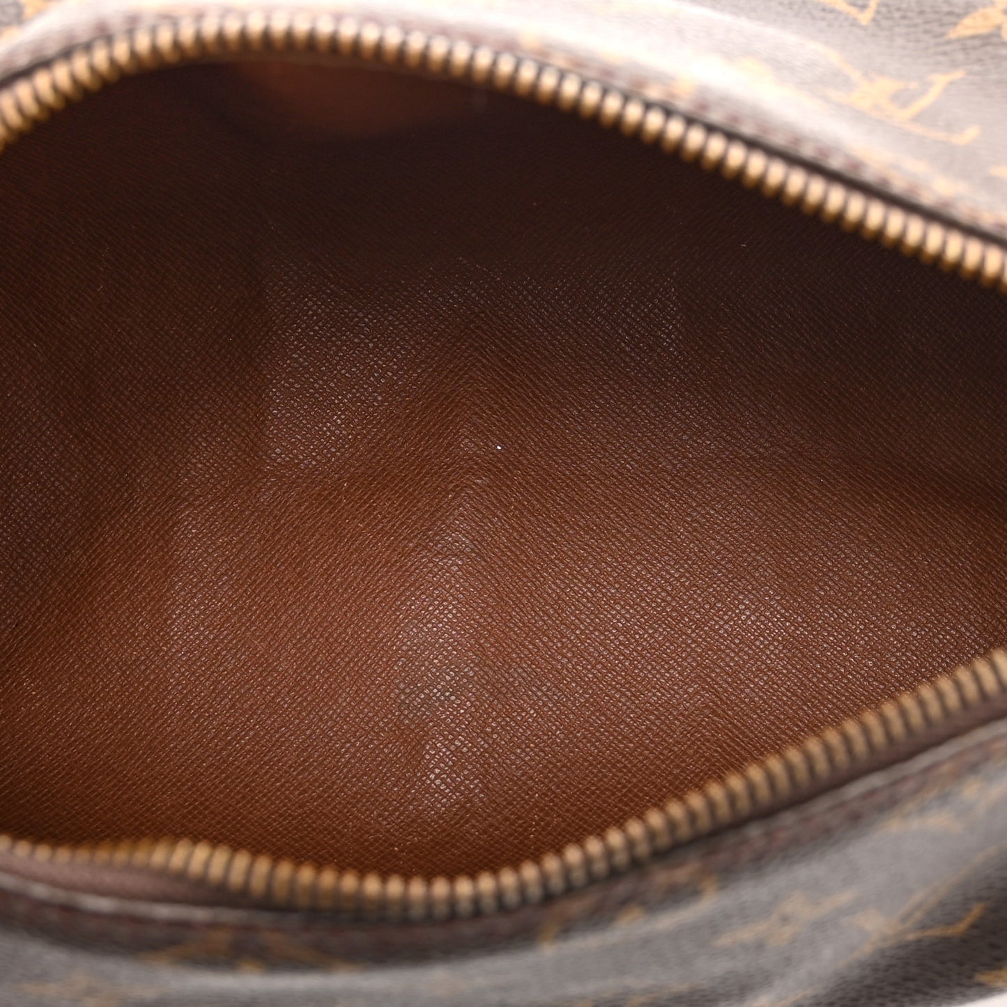 Monogram Papillon 26