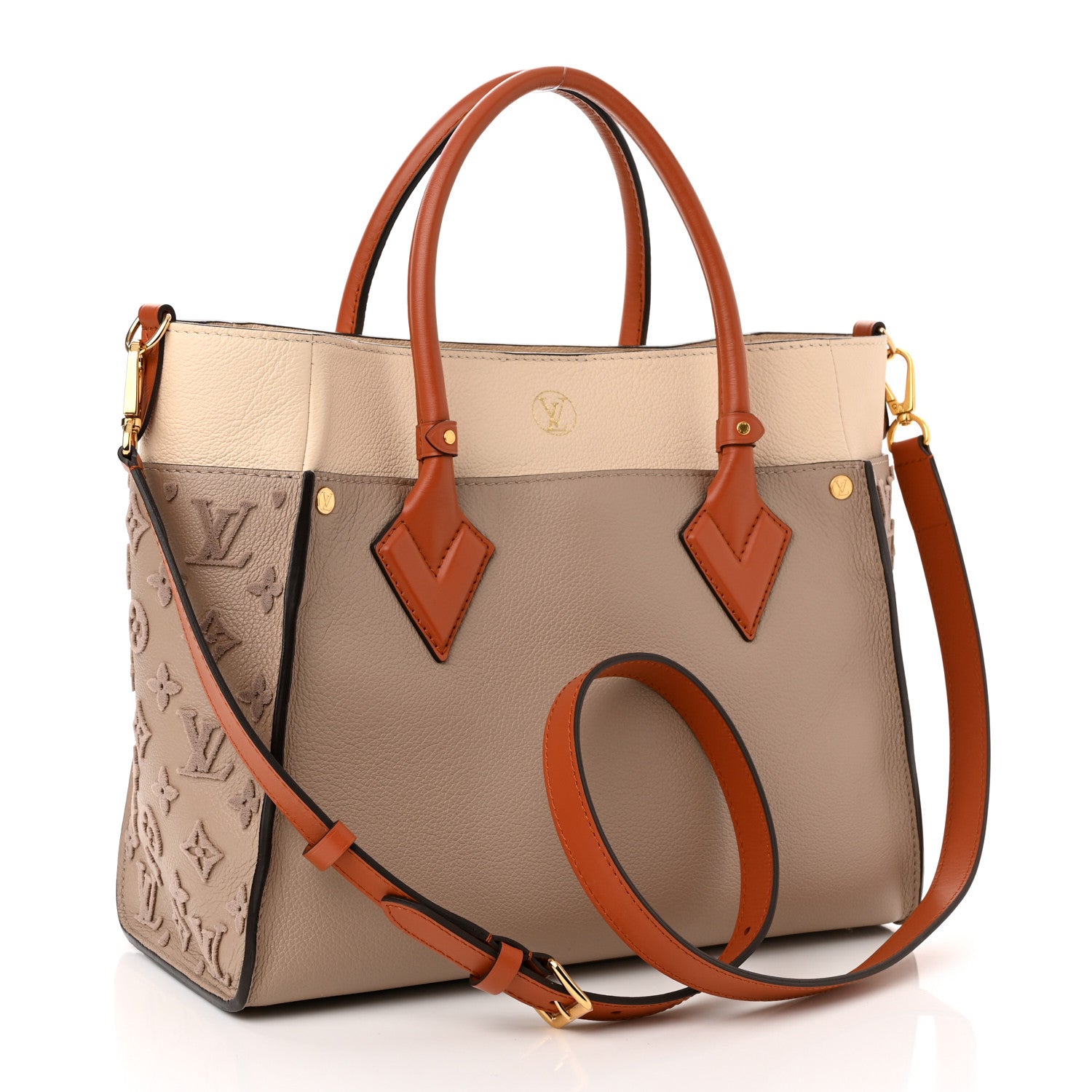 Louis Vuitton Calfskin Monogram Tufting On My Side Galet 3 of 10