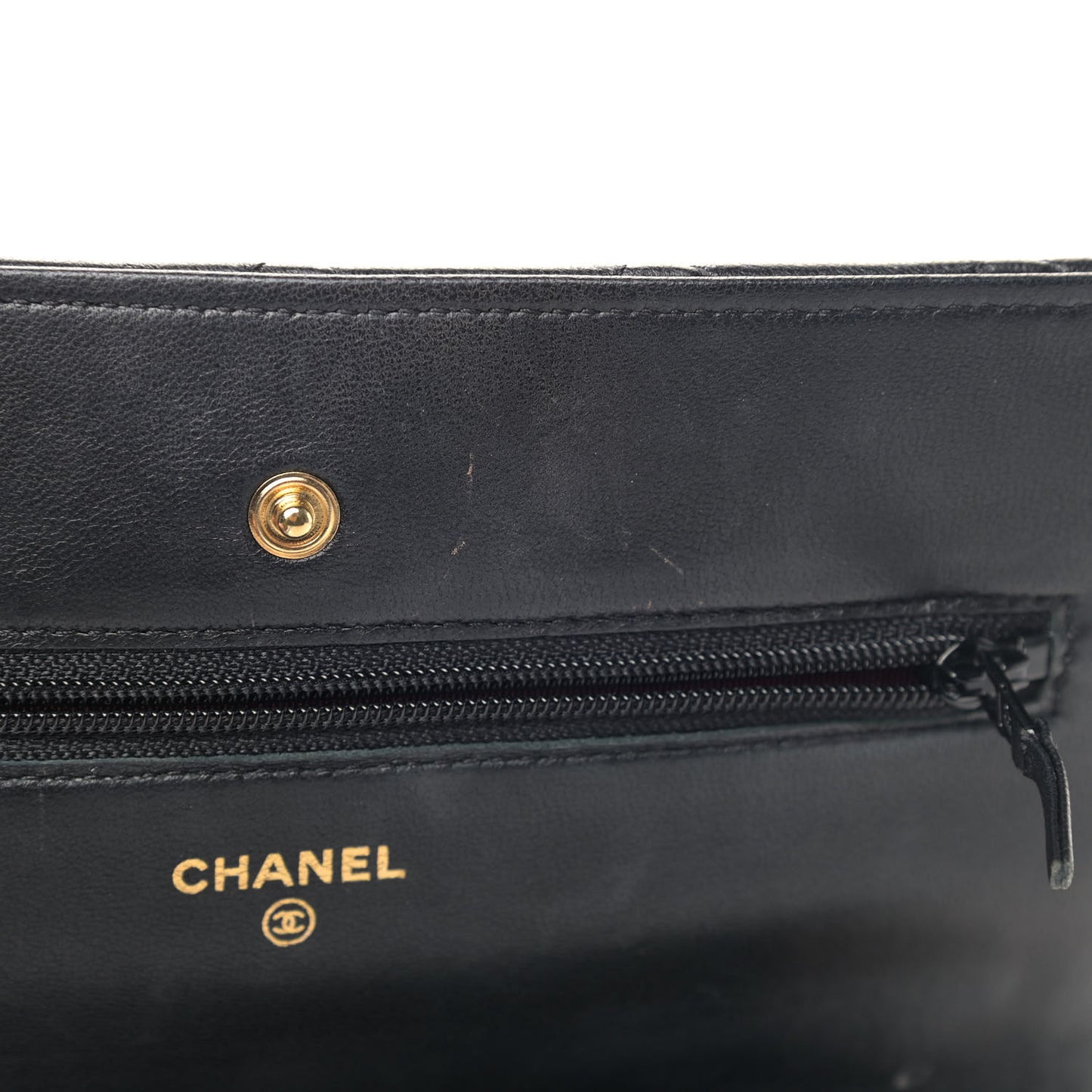 Lambskin Quilted Wallet On Chain WOC Black