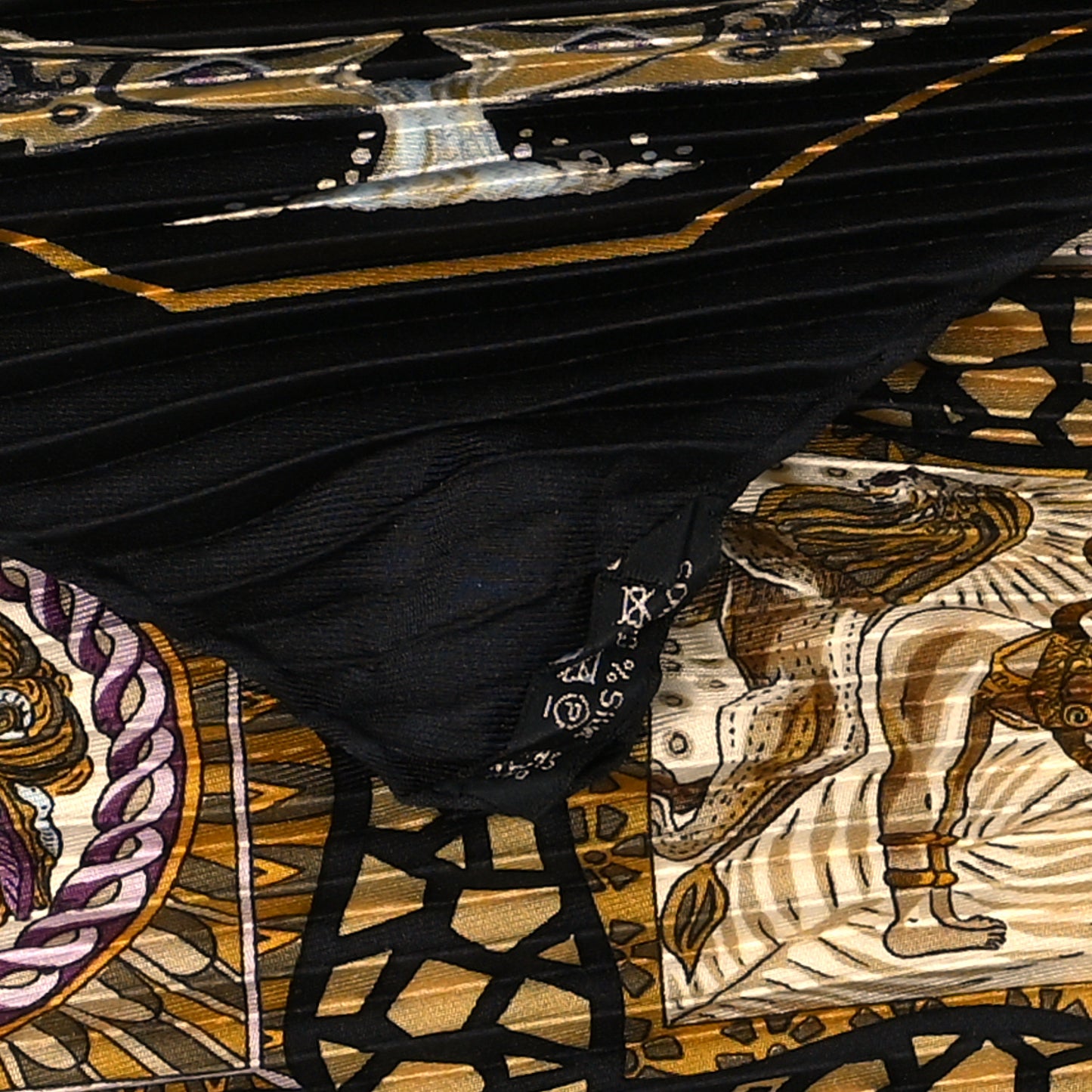 Silk Plisse Scarf 90