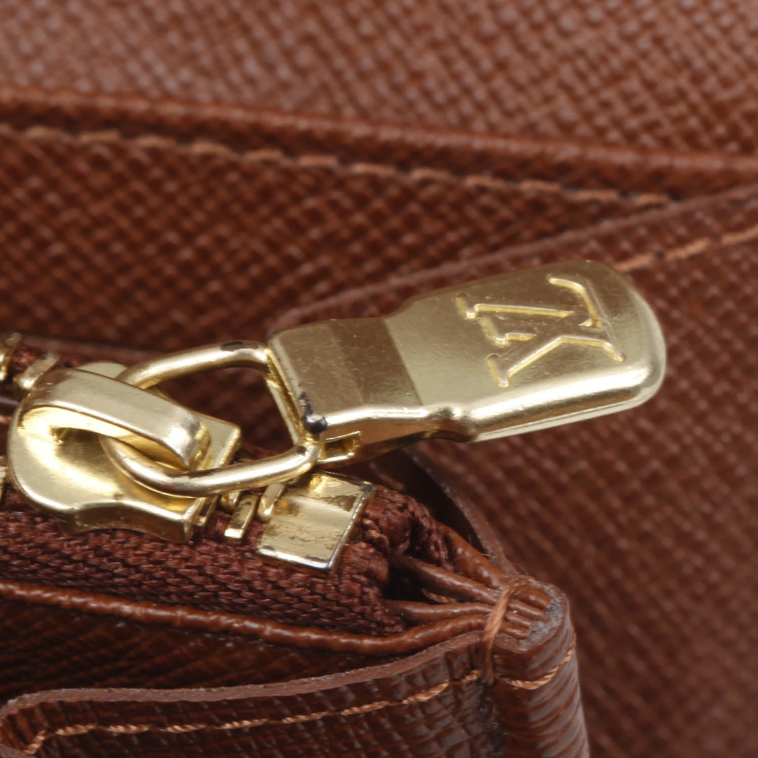 Louis Vuitton Monogram Sarah Wallet 7 of 11