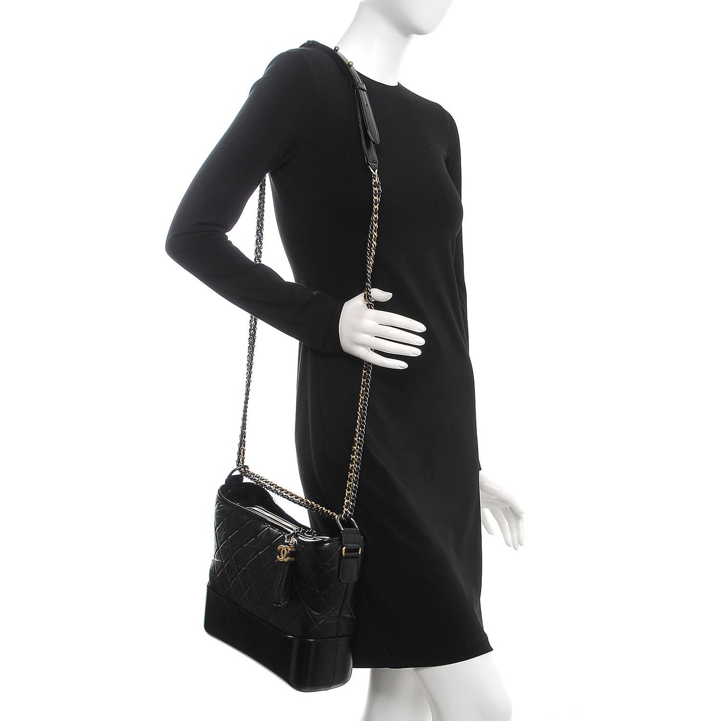 Aged Calfskin Quilted Medium Gabrielle Hobo Black