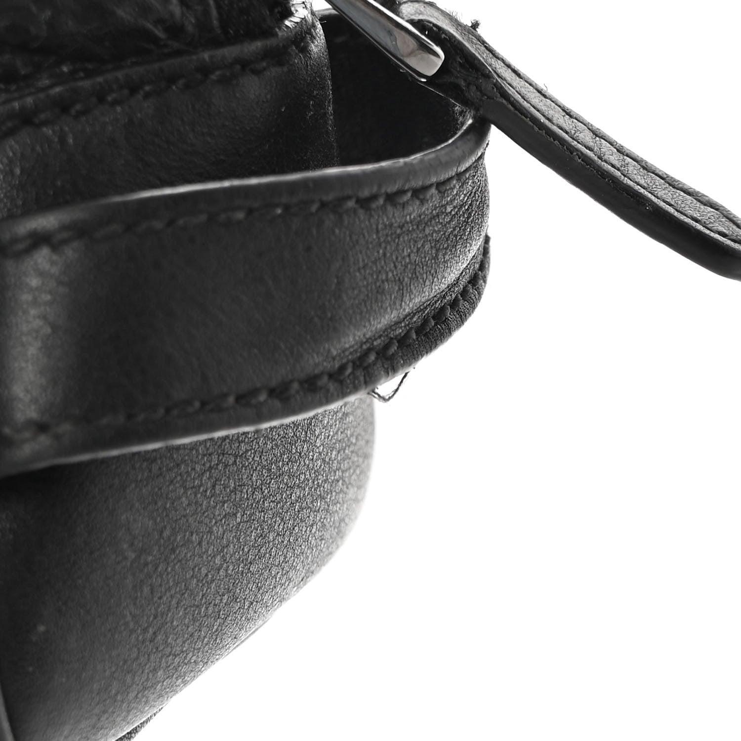 Gucci Microguccissima Toiletry Case Black 11 of 14