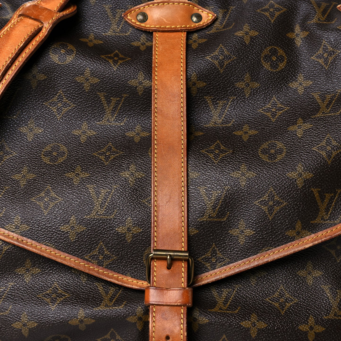Monogram Saumur 35