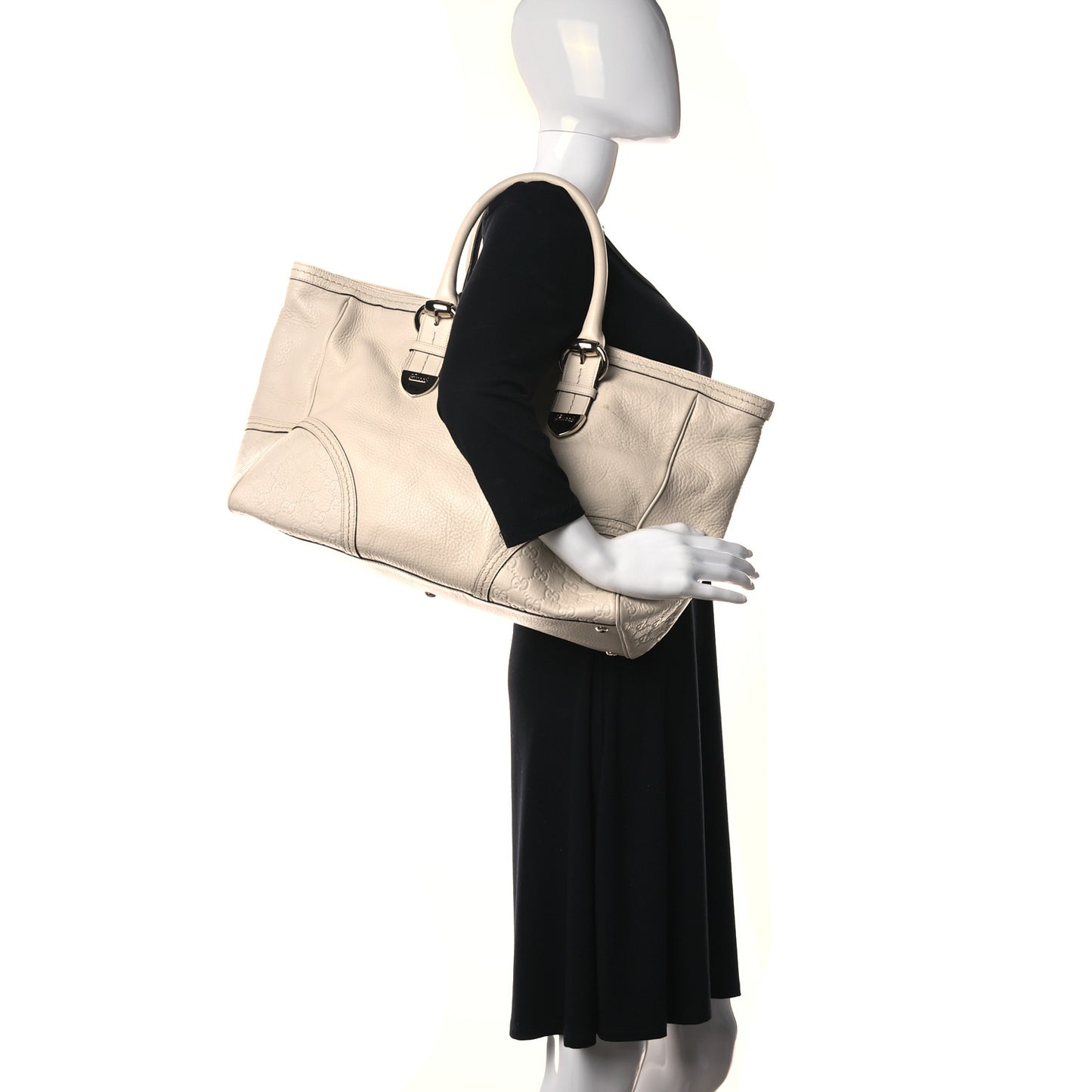 Calfskin Guccissima Large Signoria Tote Off White