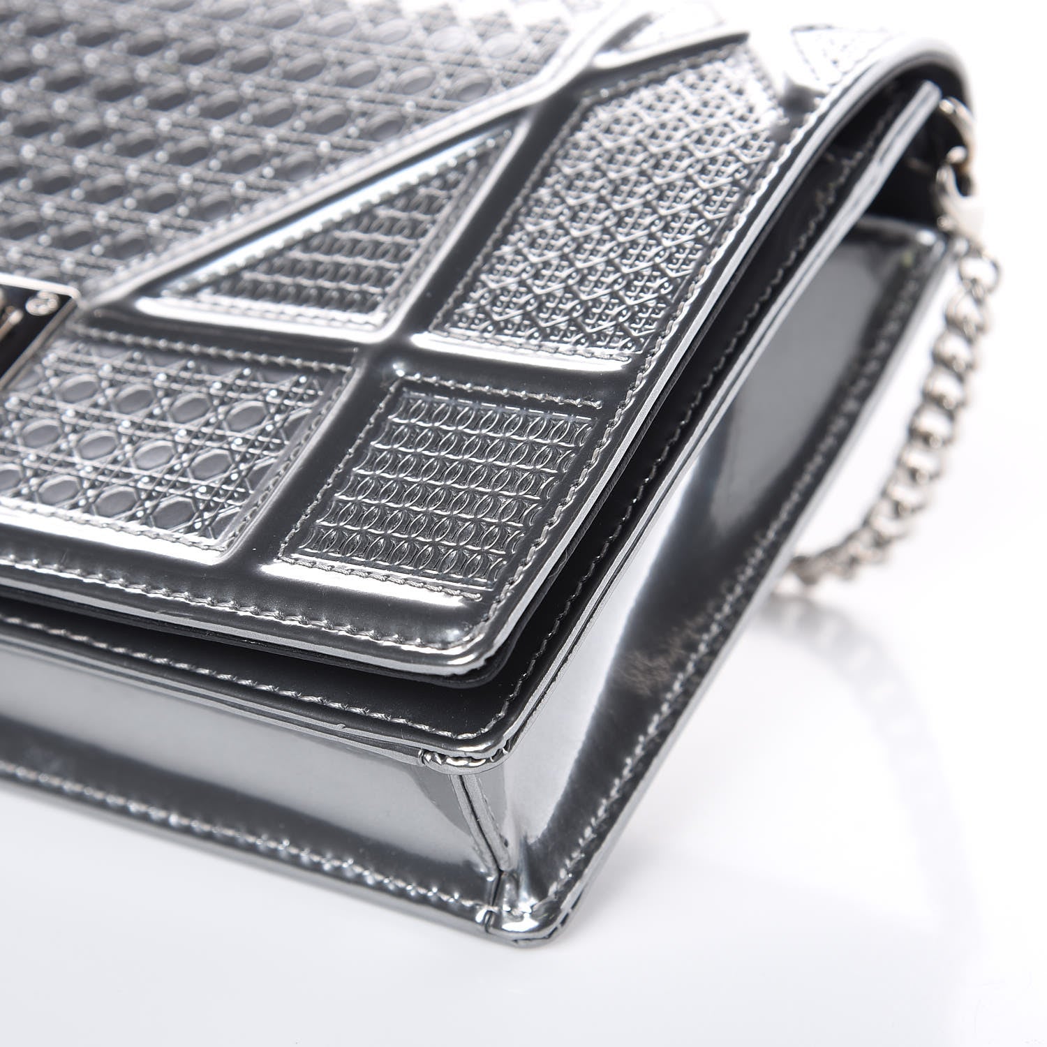 Christian Dior Metallic Patent Micro-Cannage Diorama Wallet on Chain Pouch Silver 9 of 11