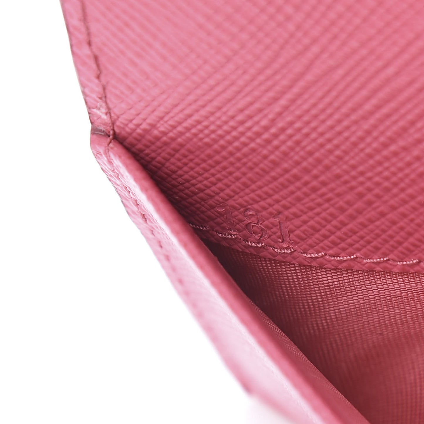 Saffiano Triangle Zip Card Holder Peonia