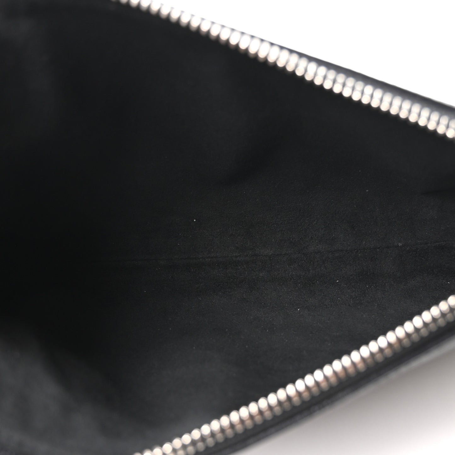 Calfskin Slim Trunk Black