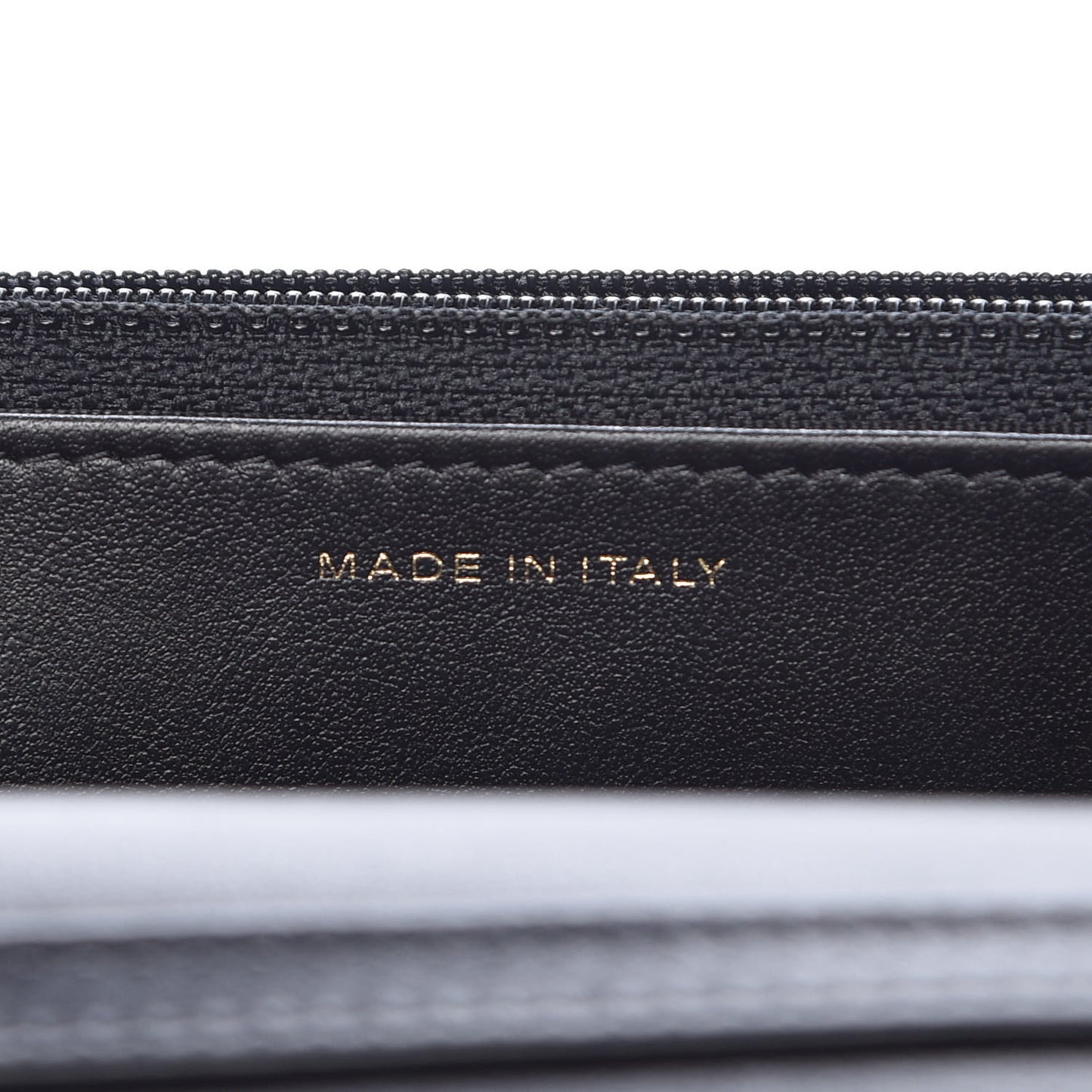 Calfskin Crocodile Embossed Graffiti 2.55 Cocodile Reissue Wallet On Chain WOC Black Gold