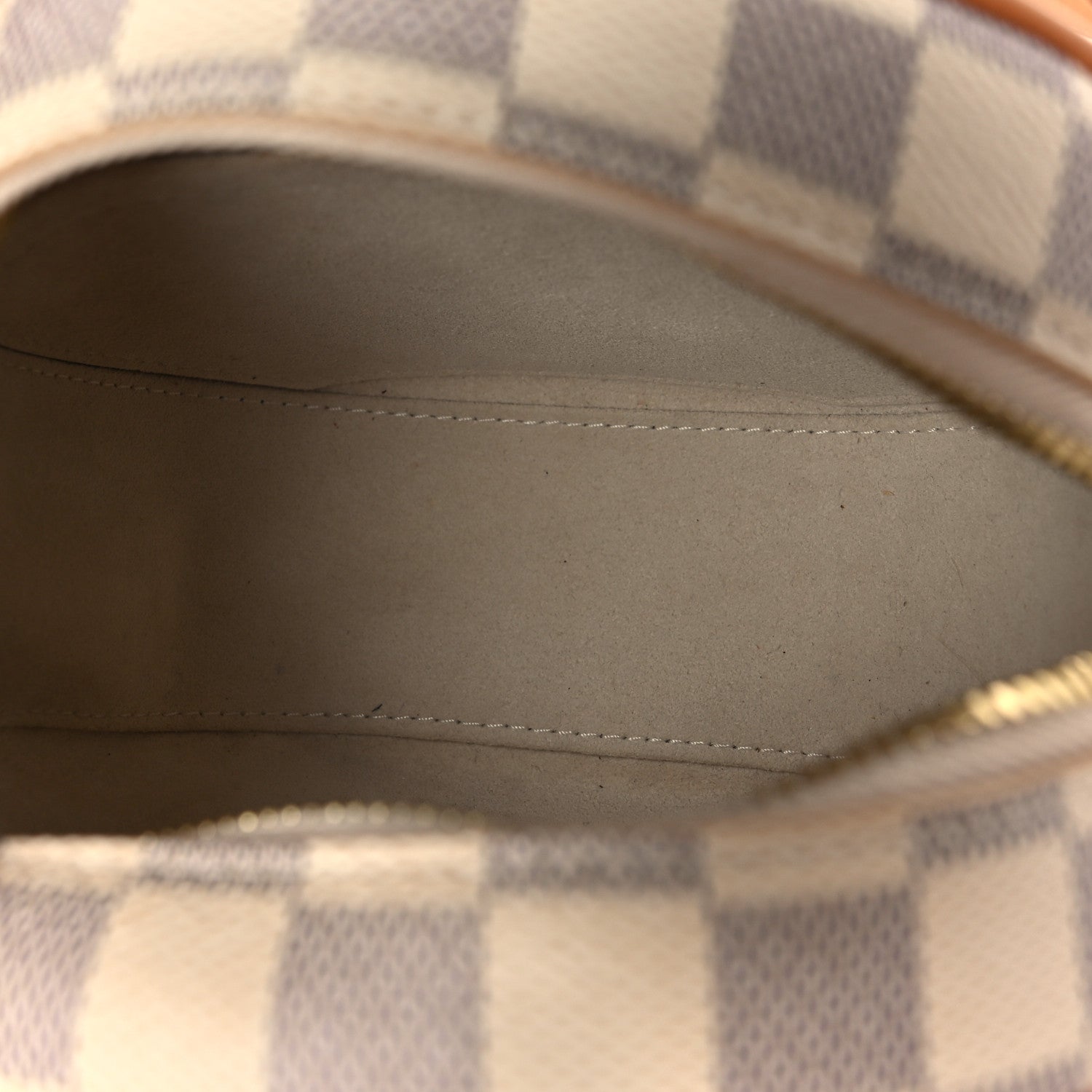 Louis Vuitton Damier Azur Boite Chapeau Souple PM 5 of 8