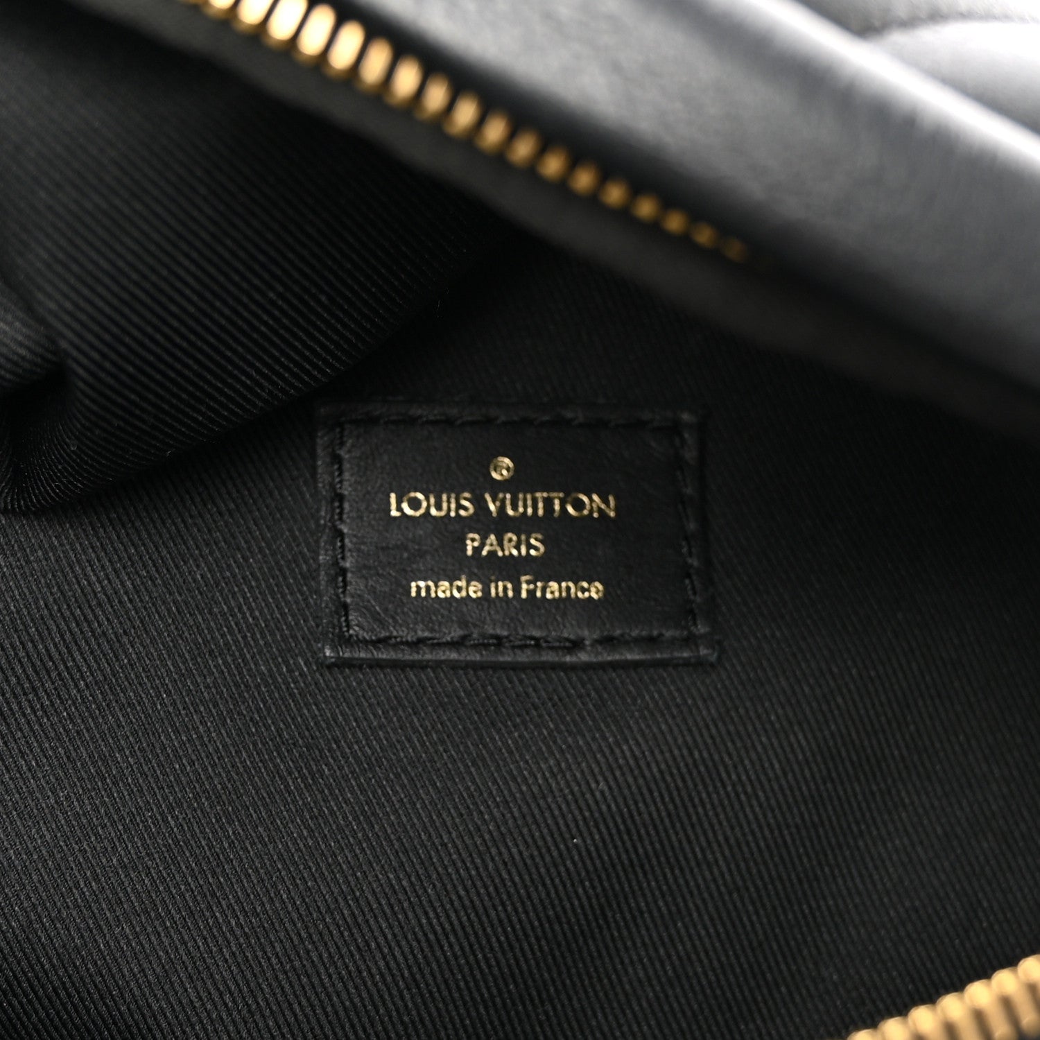 Louis Vuitton Calfskin Quilted New Wave Bumbag Black 5 of 9