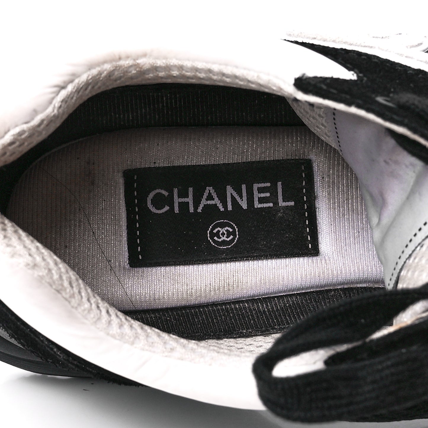 Mesh Suede Calfskin Grained Calfskin Womens CC Sneakers 38.5 White Black