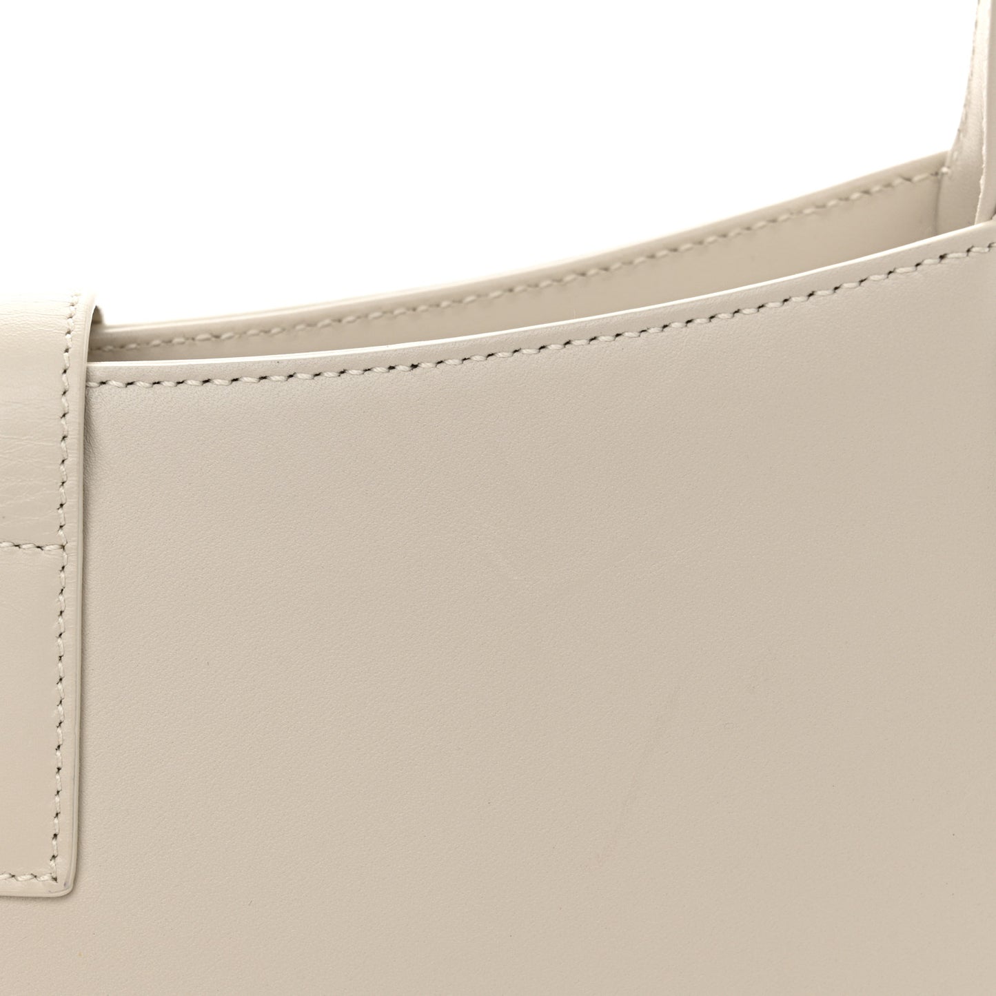 Smooth Calfskin Le 5 A 7 Hobo Crema Soft