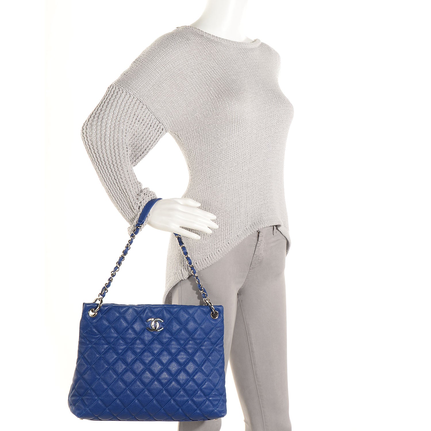Chanel Caviar Easy Zip Tote Cobalt Blue 2 of 7