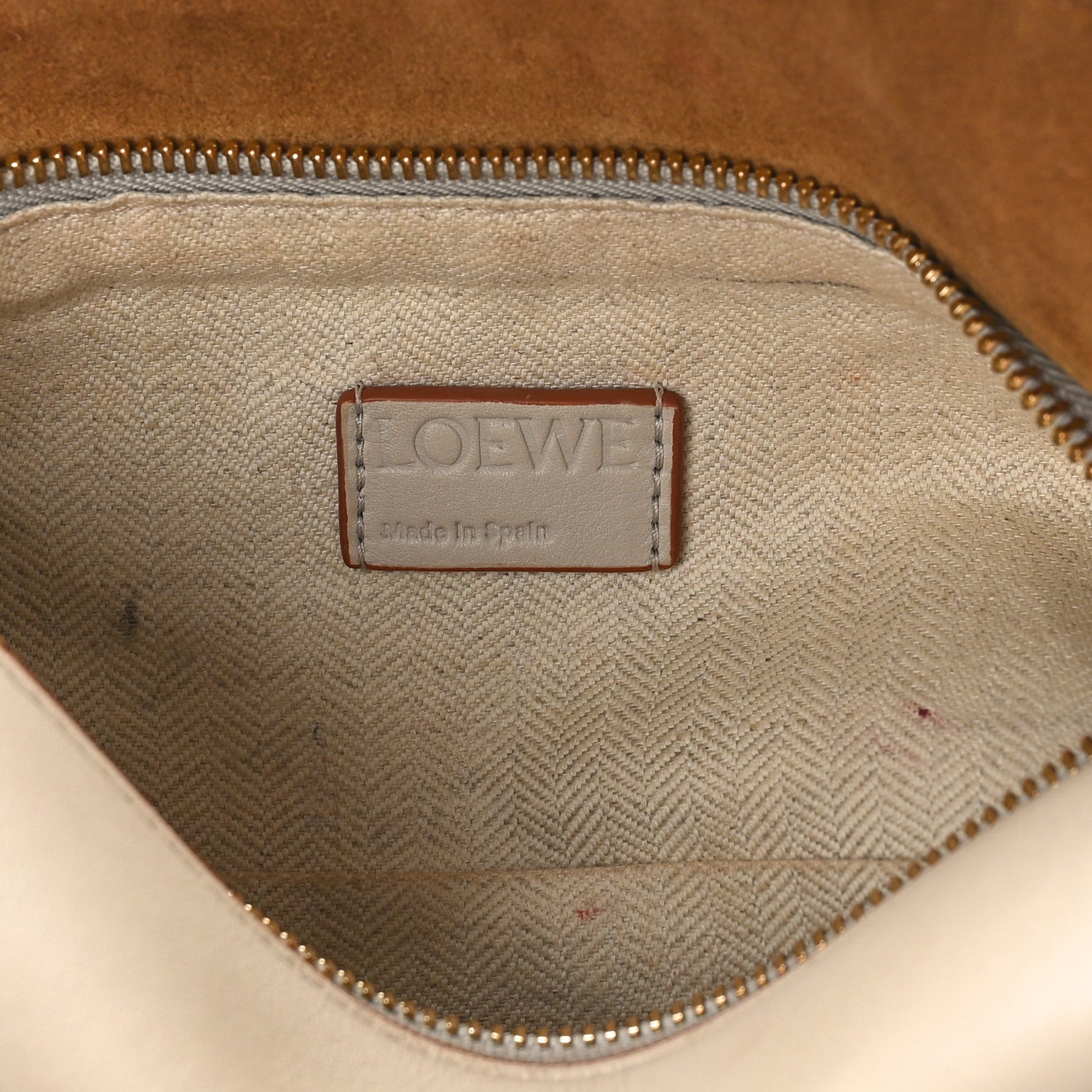 Loewe Calfskin Small Puzzle Edge Bag Ghost Soft White 6 of 12