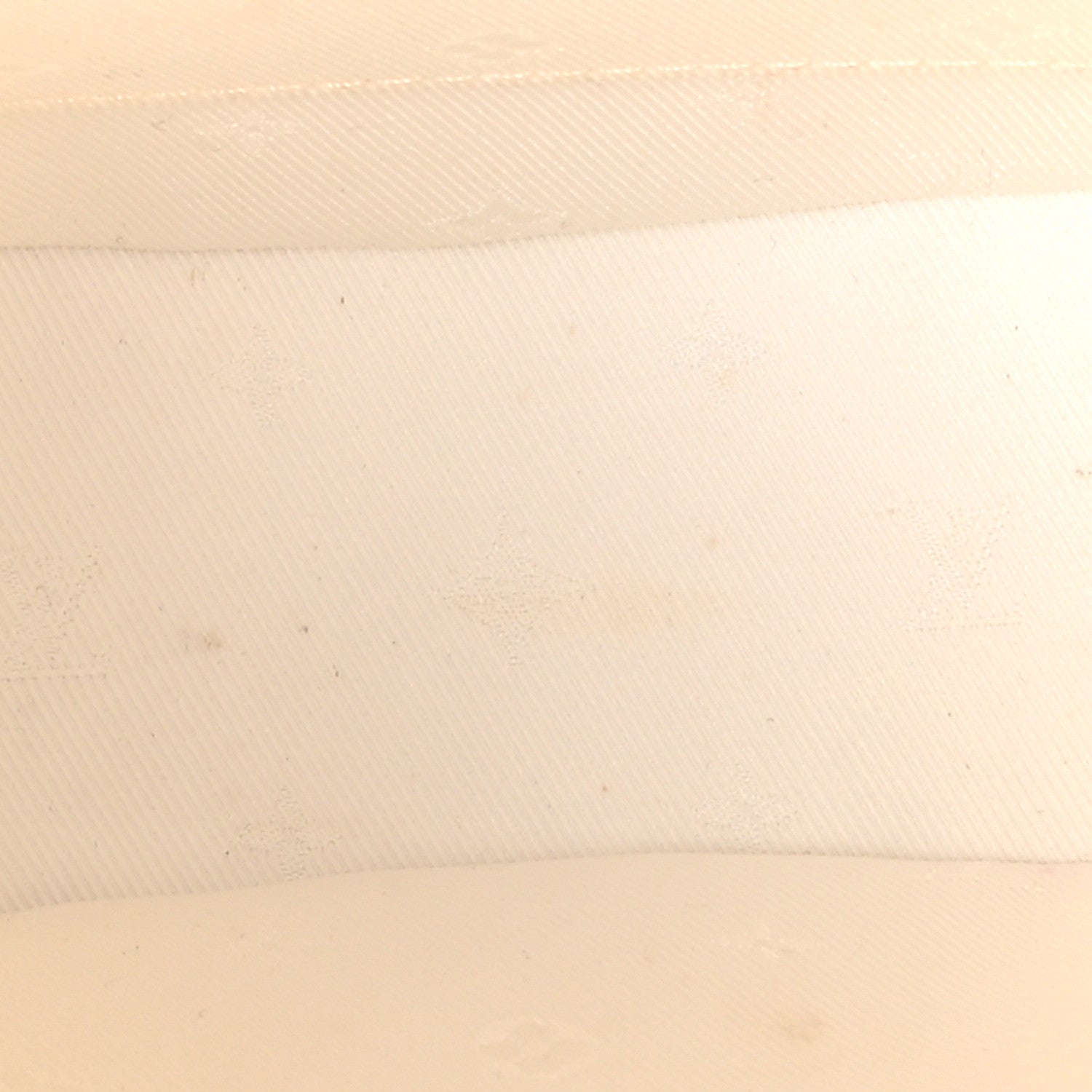 Louis Vuitton Calfskin Bubblegram Over The Moon Snow 5 of 9