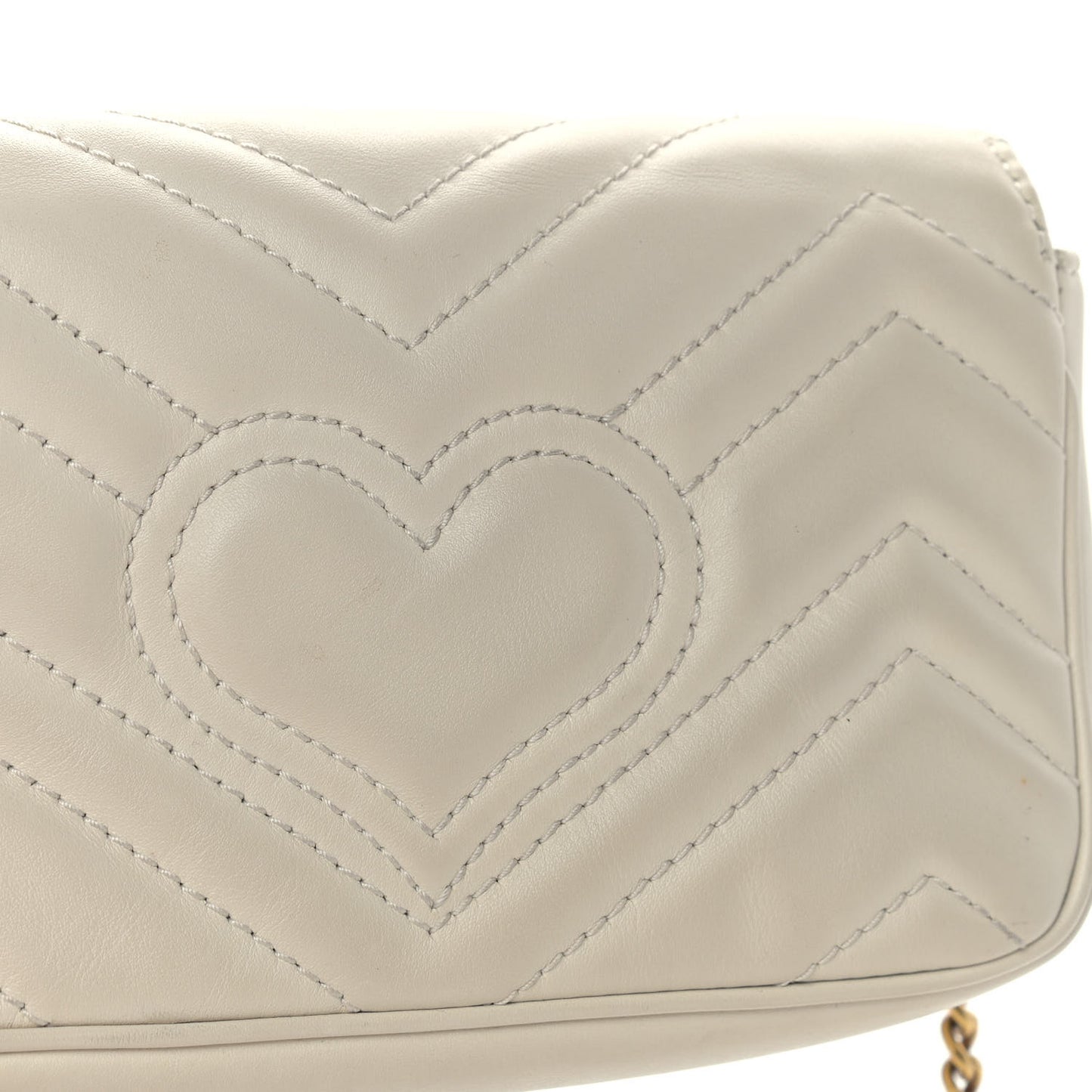 Calfskin Matelasse Super Mini GG Marmont Shoulder Bag White