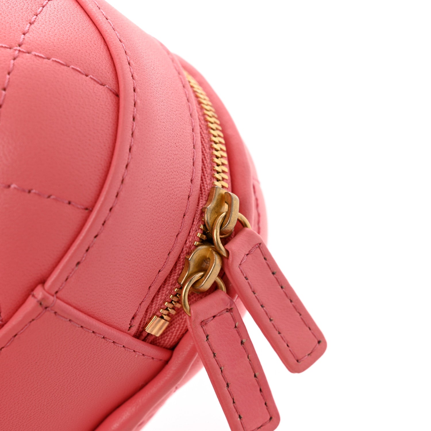Chanel Lambskin Quilted CC Bubble Vanity Case With Chain Pink 12 of 12