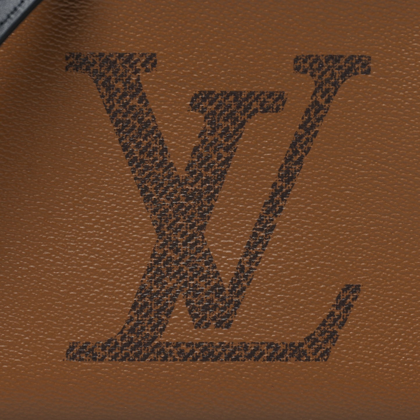 Reverse Monogram Giant Double Zip Pochette
