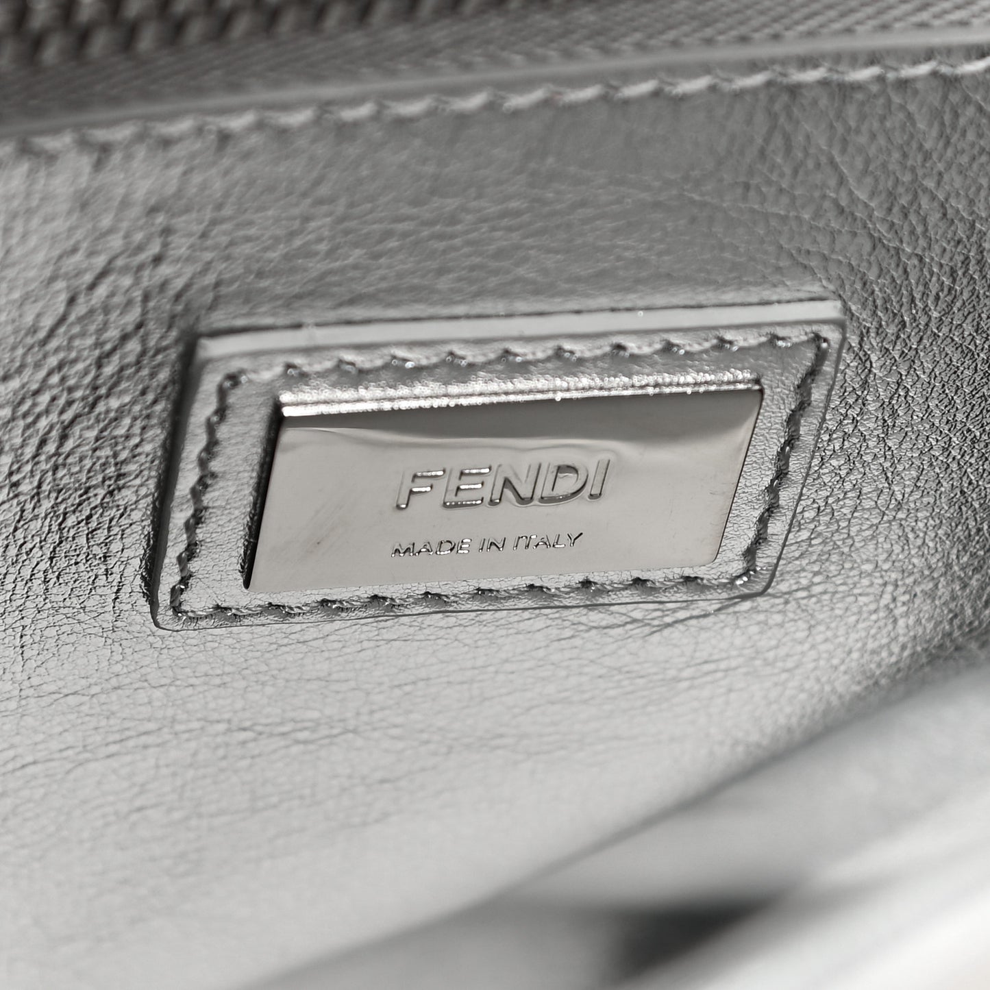 Vitello Catalan Mirror Medium Peekaboo Iconic Satchel Argento