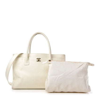 Chanel Caviar Cerf Executive Shopper Tote White 3 of 20