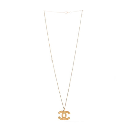 Chanel CC Necklace Matte Gold 3 of 4