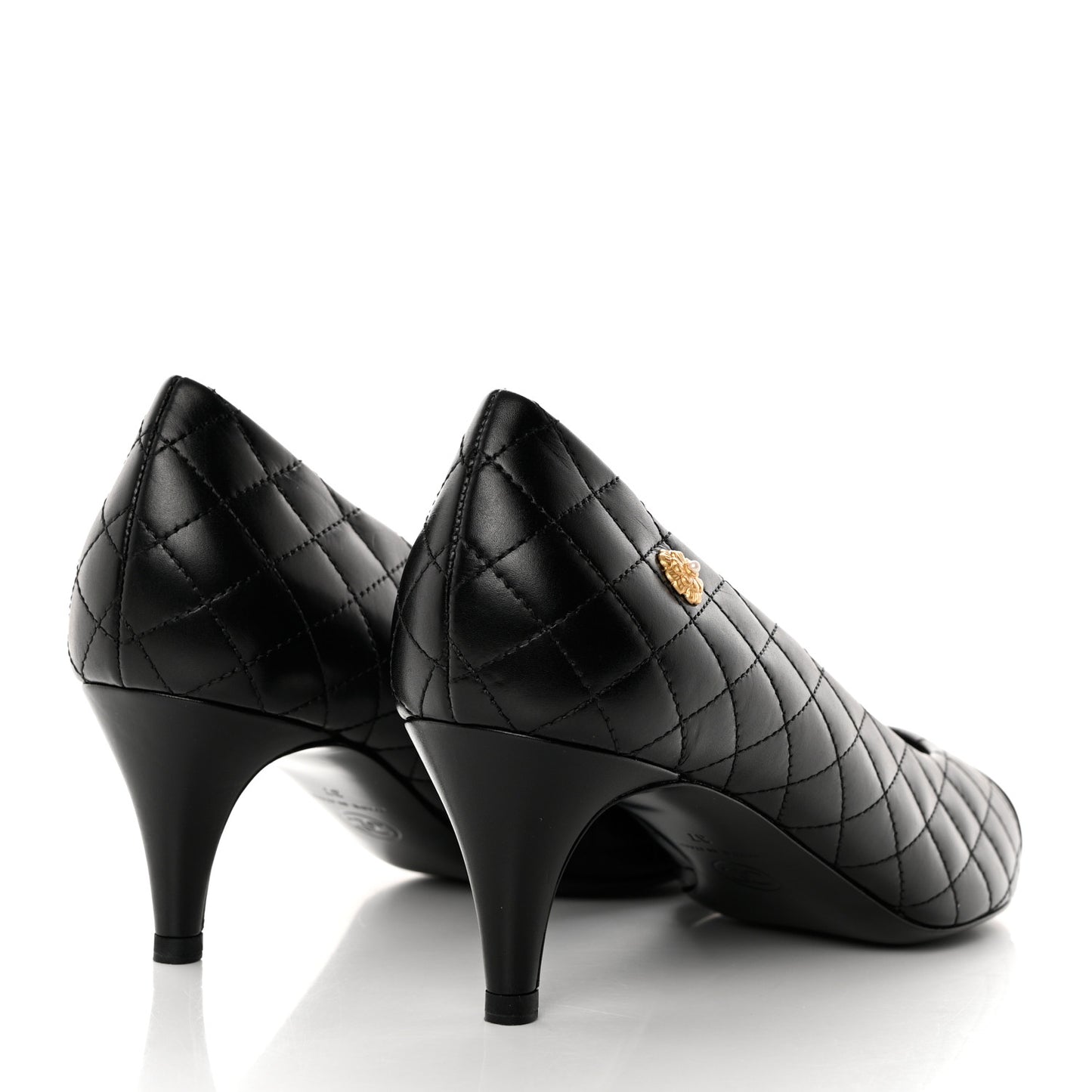 Calfskin Quilted Cap Toe Camellia Pumps 37 Black