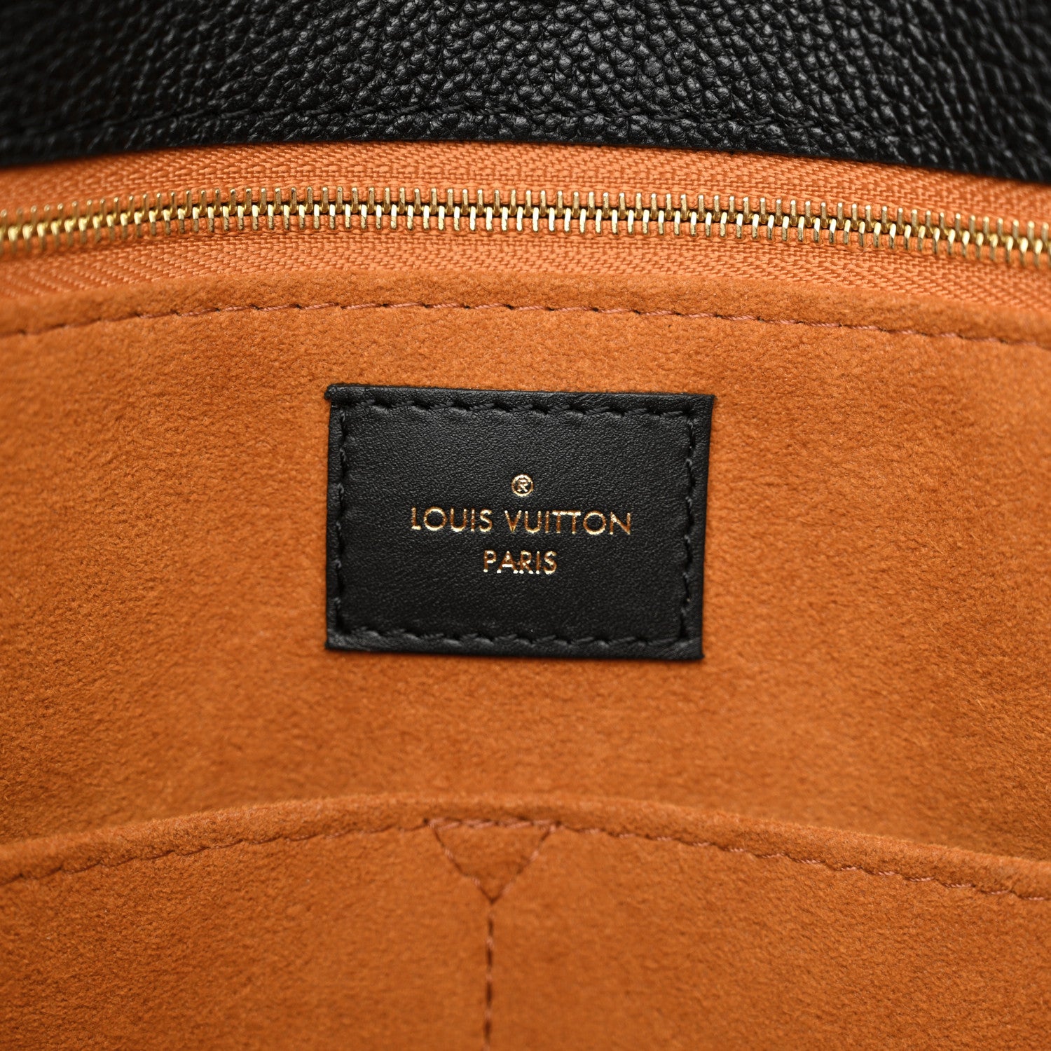 Louis Vuitton Empreinte Monogram Giant OnTheGo MM Black 6 of 11