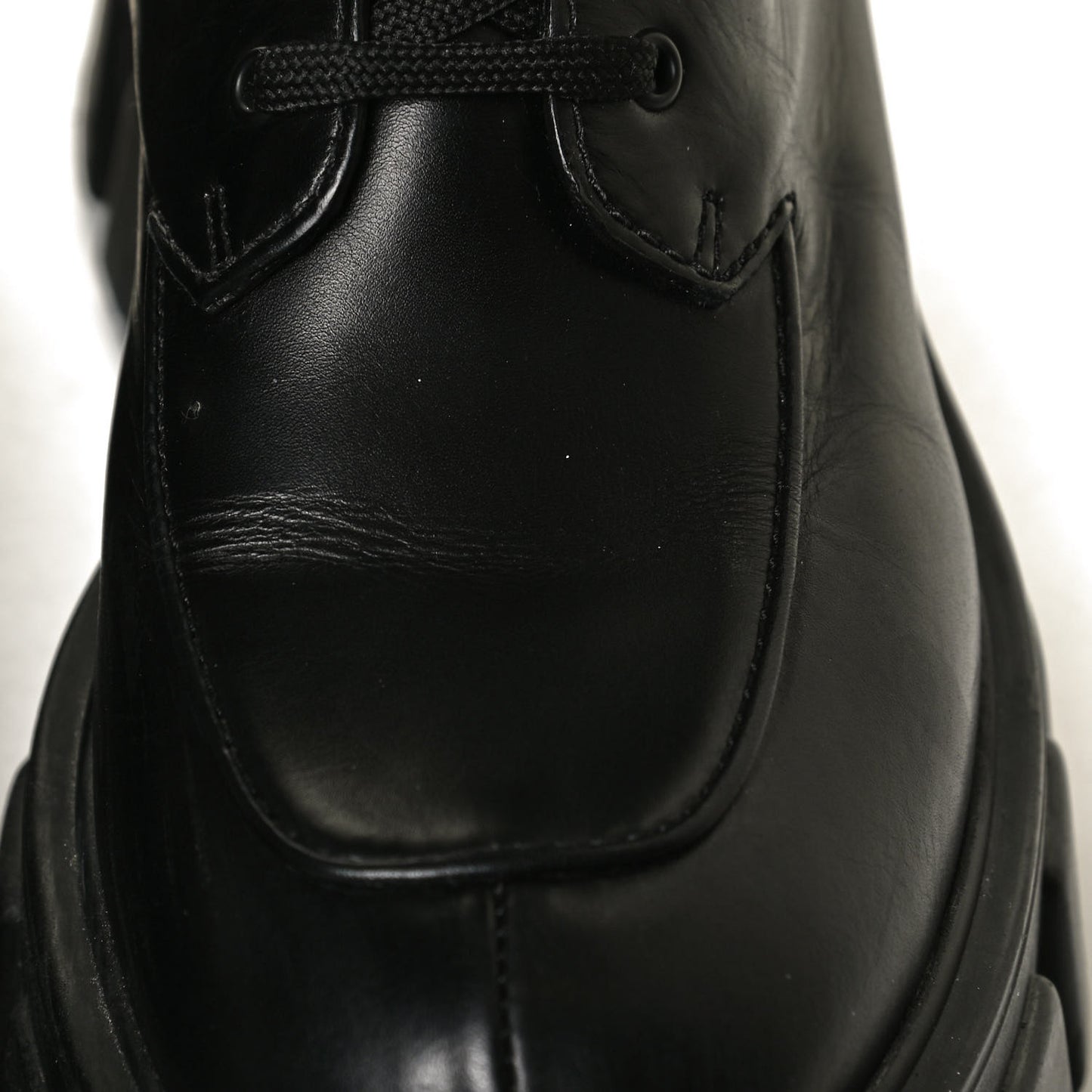 Vitello Lux Nylon Metal Triangle Logo Monolith Pouch Pocket 55mm Tall Combat Boots 36 Black
